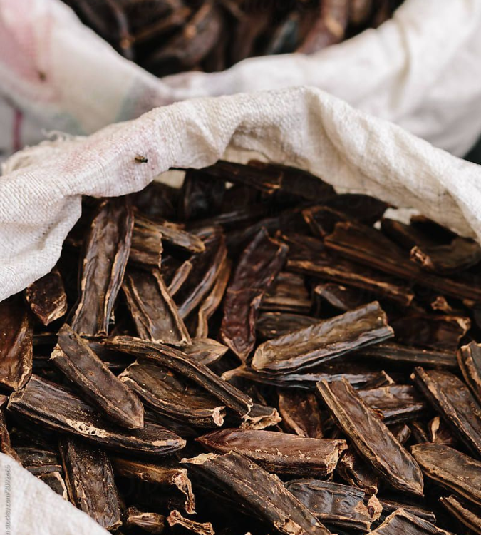 Dried carob 500 gr