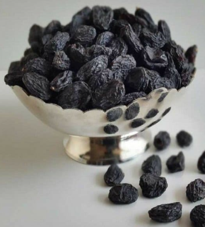 Dried Black Grapes 500 gr