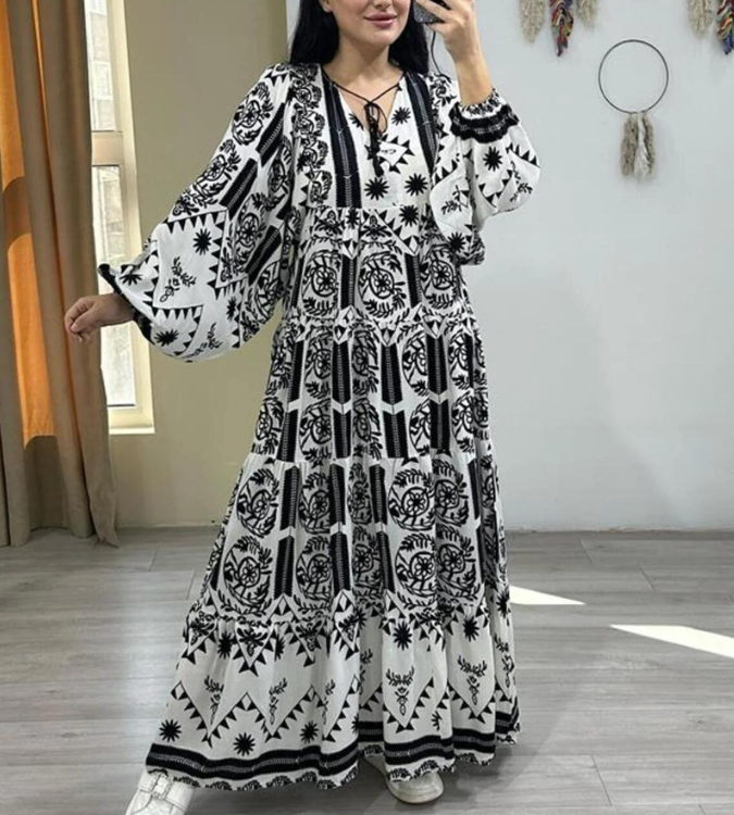 Women's black and white plaid dress