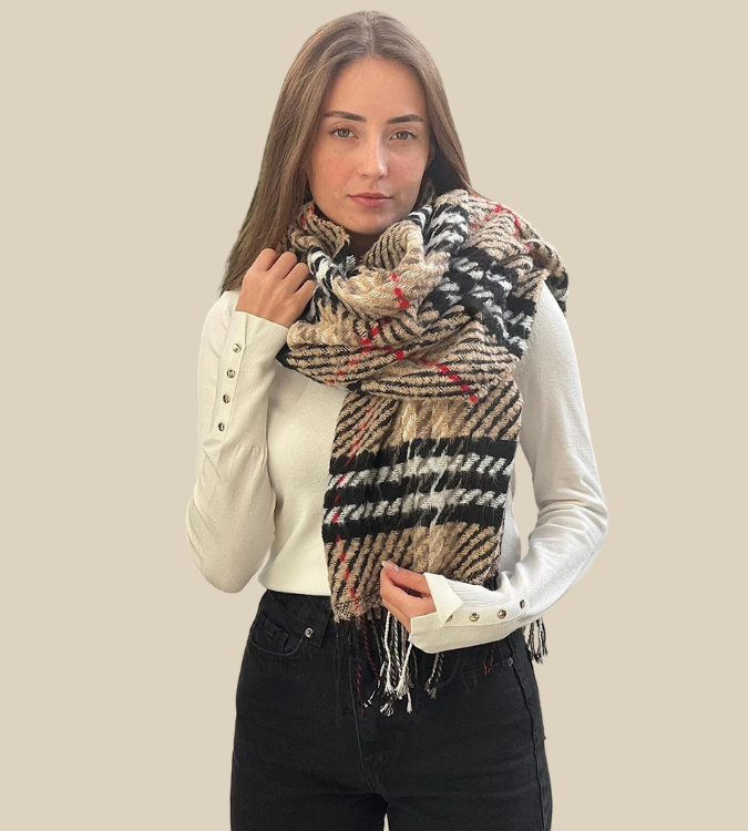 Luxurious Bouclé Wool Scarf - Novon