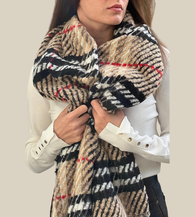 Luxurious Bouclé Wool Scarf - Novon
