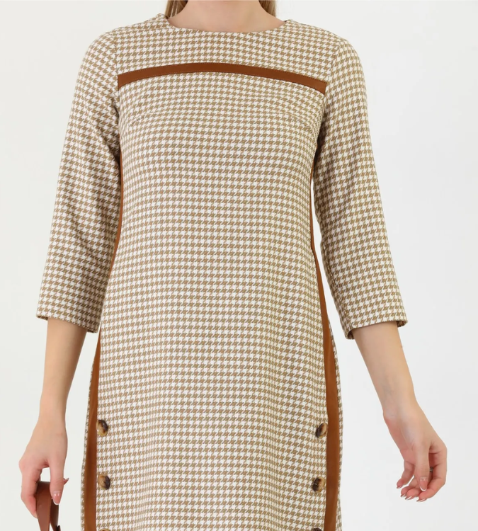 Element's striped dress