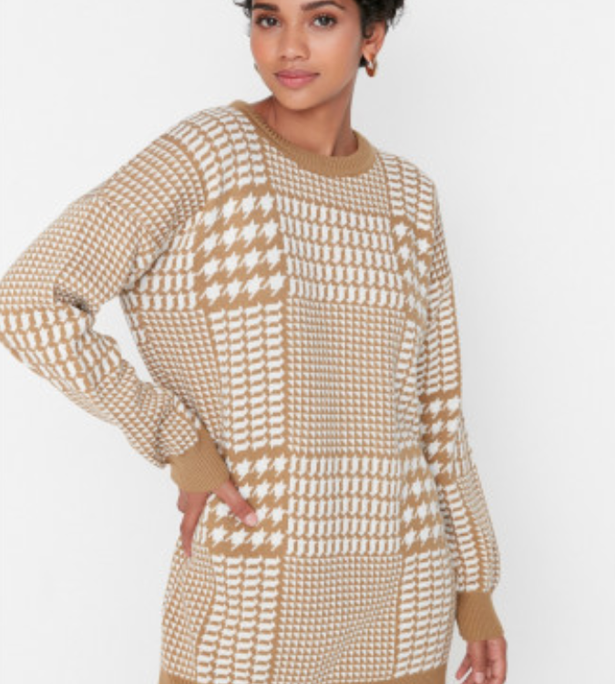 Two-piece knitwear set
