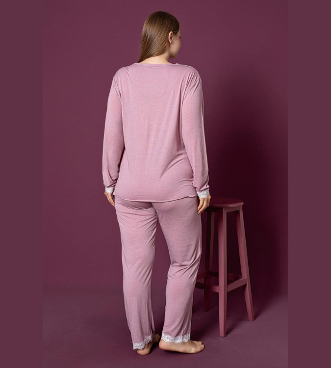 Women's pajamas with buttons and plaid collar, large size