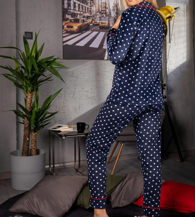 Women's pajamas made of thin wool in navy blue
