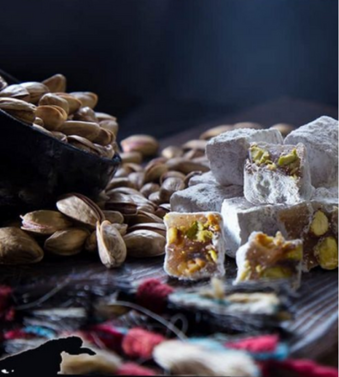 Mixed Double Roasted Pistachio Turkish Delight - 1Kg Small Box - by Hafiz Mustafa.