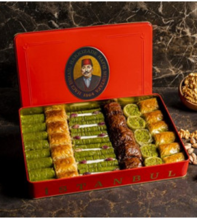 Mixed Baklava with Pistachio - L Box 1.7kg - by Hafiz Mustafa