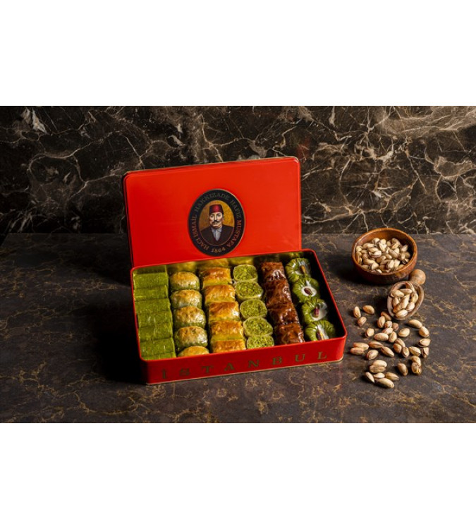 Mixed Baklava with Pistachio - M Box 1.5 kg - by Hafiz Mustafa