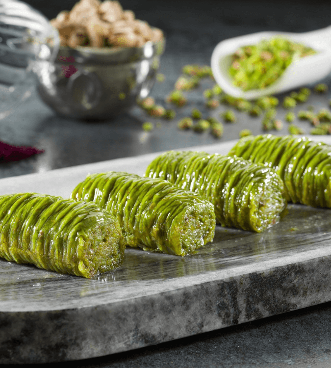 Baklava Rolls with Pistachio - Medium Box 1.5 kg - by Hafiz Mustafa