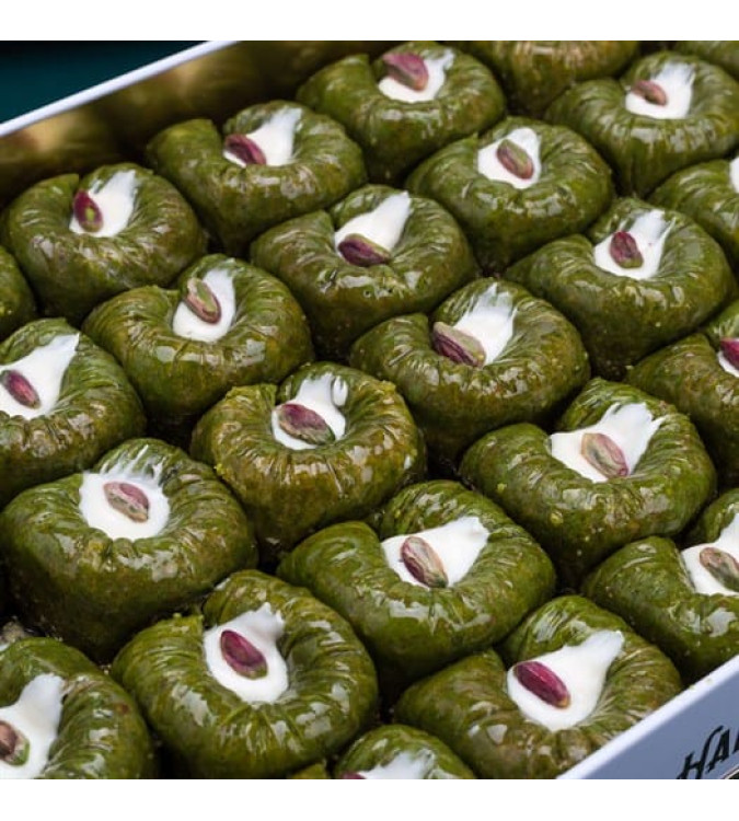Sultan Baklava with Pistachio - L box 1.7kg - by Hafiz Mustafa