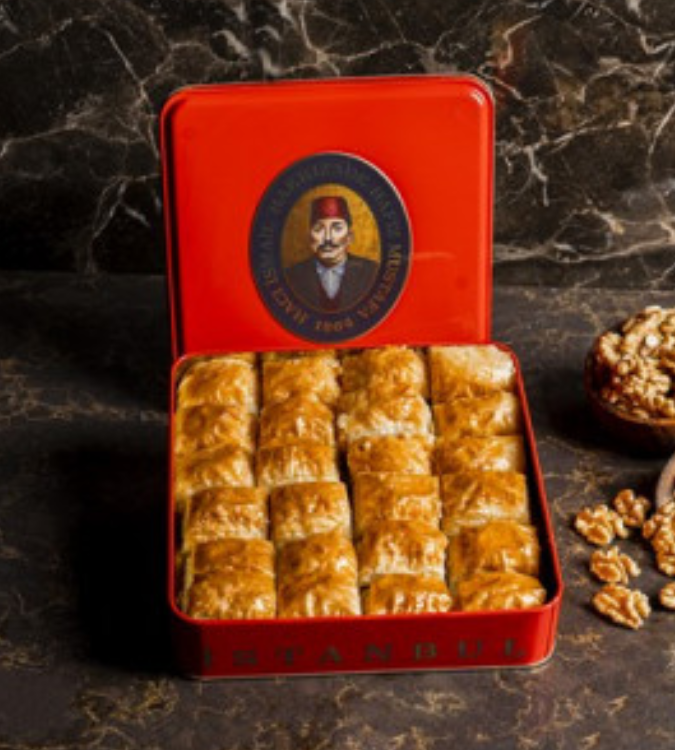 Baklava with Walnut - 1Kg Small Box - by Hafiz Mustafa