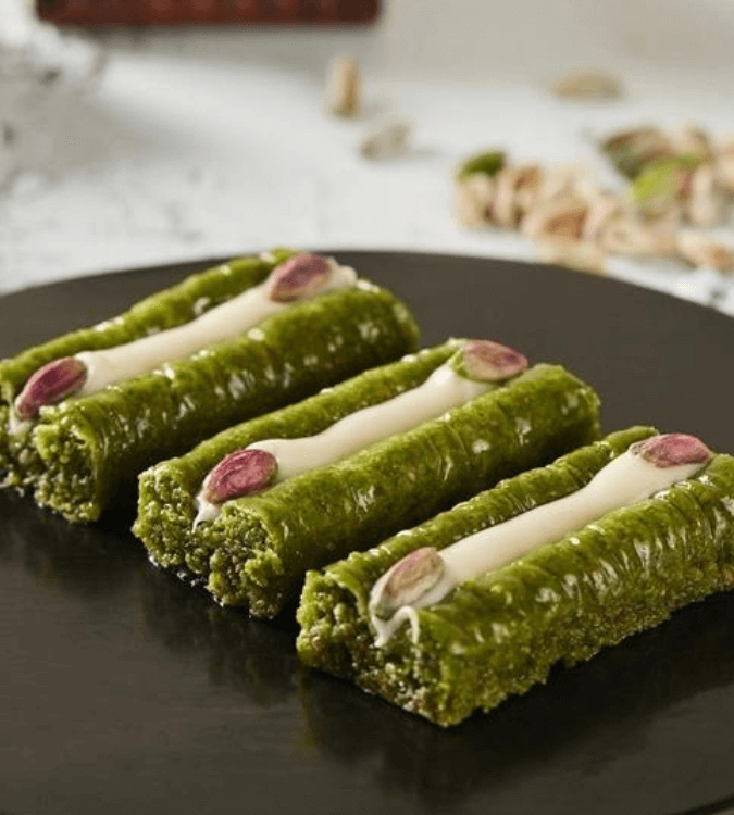 Princess Baklava Fingers with Pistachio - Small Box 1kg - by Hafiz Mustafa