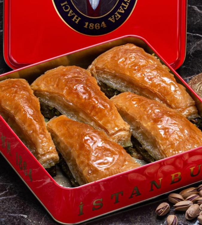 Carrot Slice Baklava - Small Box 1kg - by Hafiz Mustafa