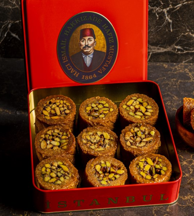 Aleppo Sweets with Pistachio - Small Box 1kg- Hafiz Mustafa