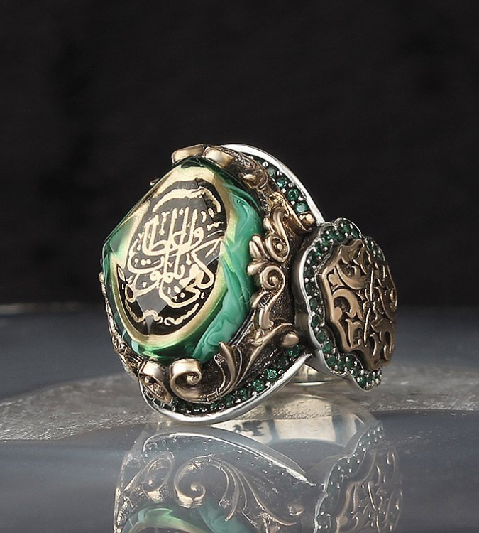 Men's ring, 925 silver, inlaid with amber stone, with a design that suffices with death as a preacher